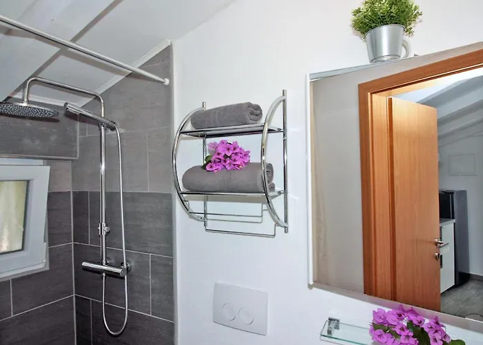 - - Jardin Privatif Et Piscine 샬레 파코스탄