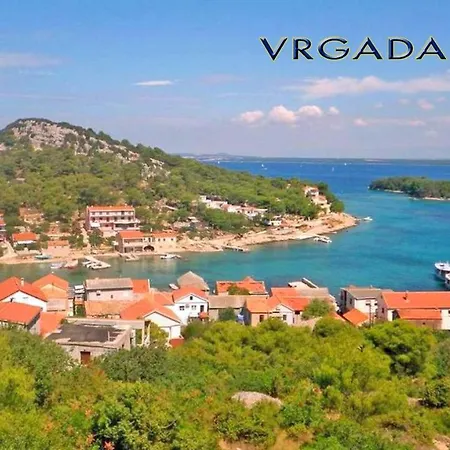 - - Jardin Privatif Et Piscine * Pakoštane