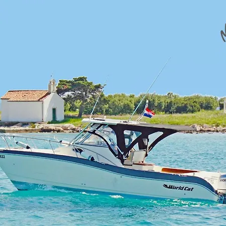 Chalet - - Jardin Privatif Et Piscine Pakostane
